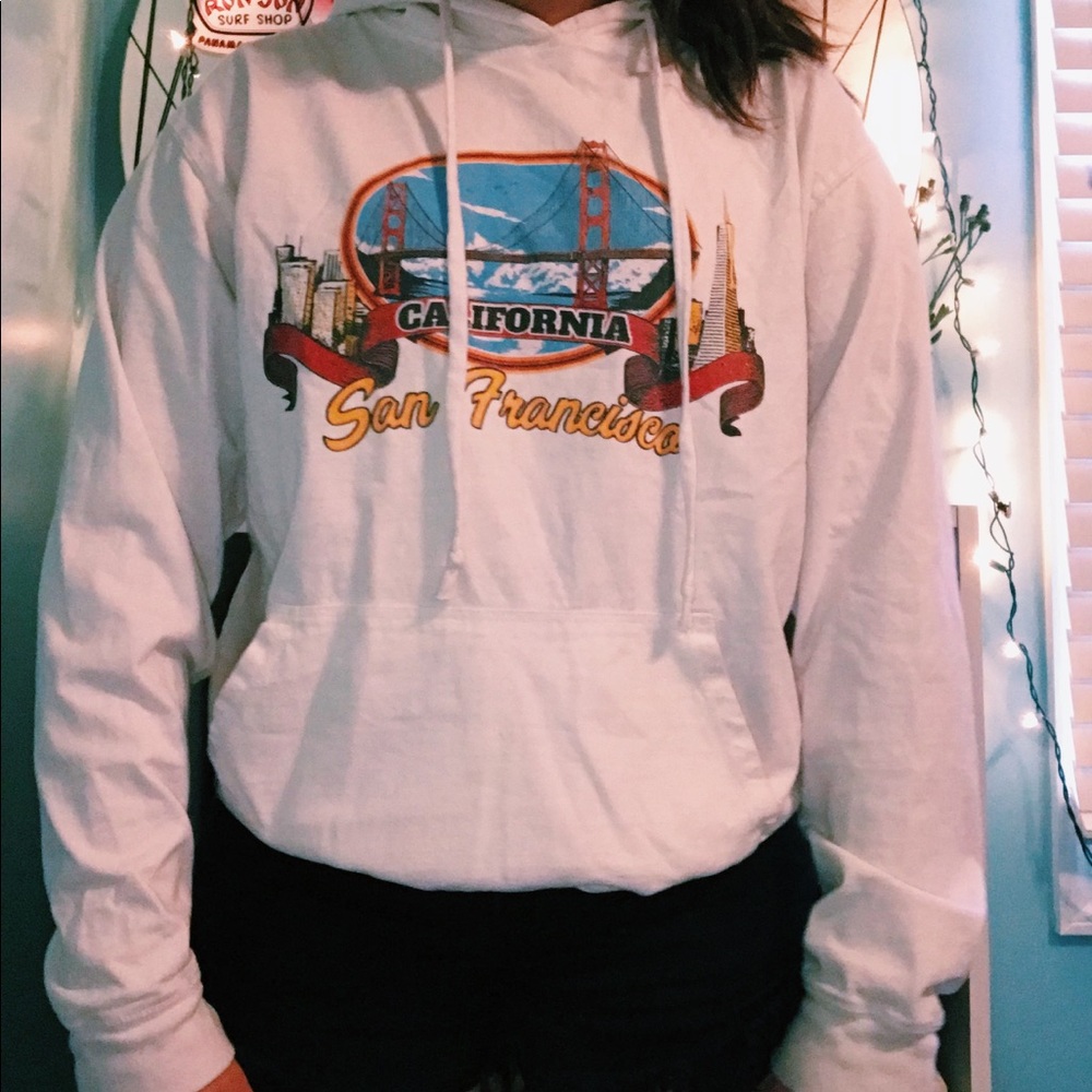 brandy melville ‘san francisco’ sweatshirt!🦋